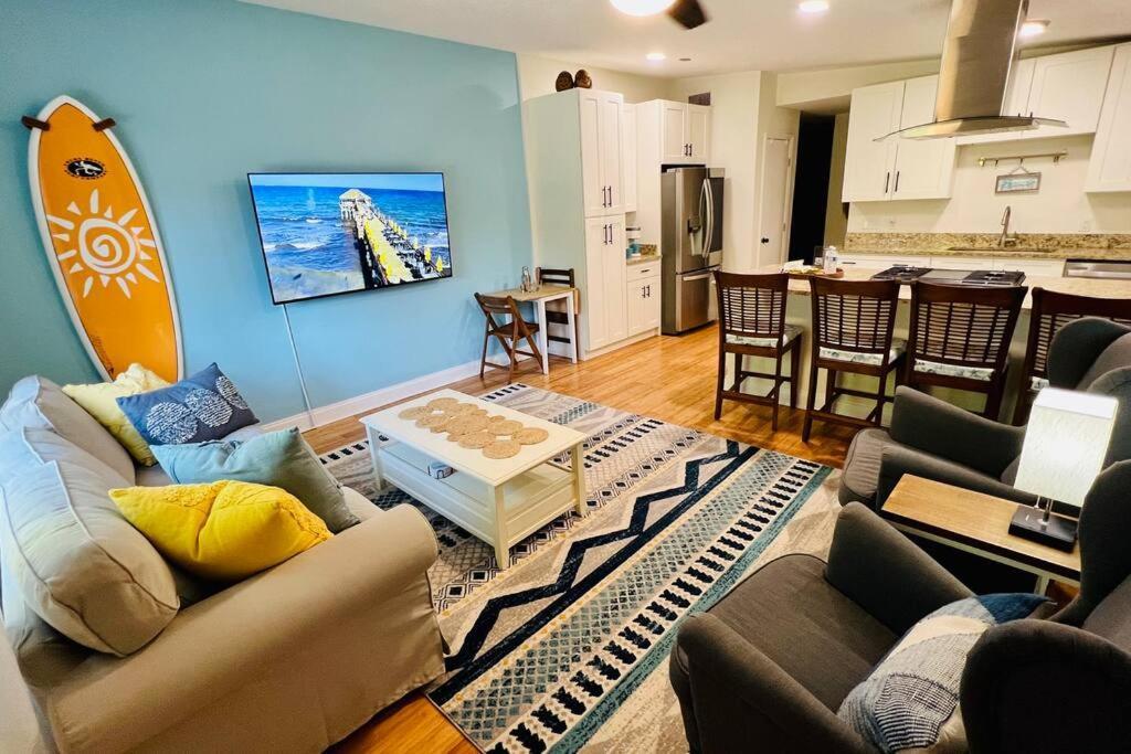 Luxury 2/2 Private Oasis W/Hot Tub Walk To Beach Cape Canaveral Buitenkant foto