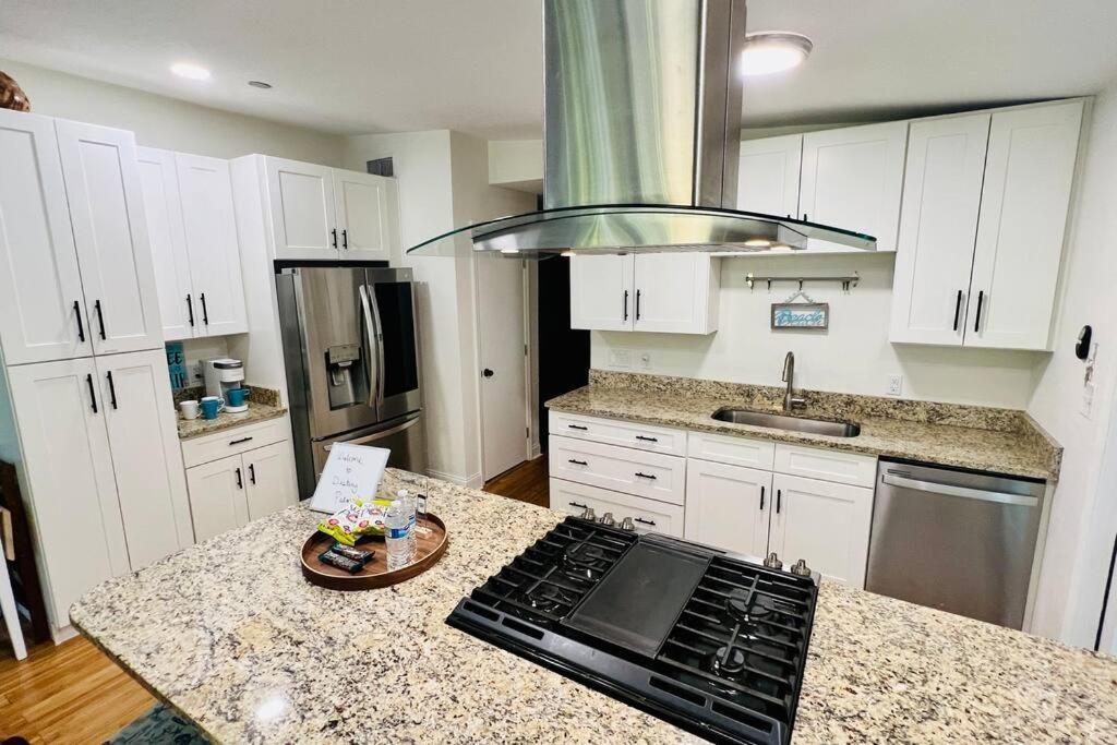 Luxury 2/2 Private Oasis W/Hot Tub Walk To Beach Cape Canaveral Buitenkant foto